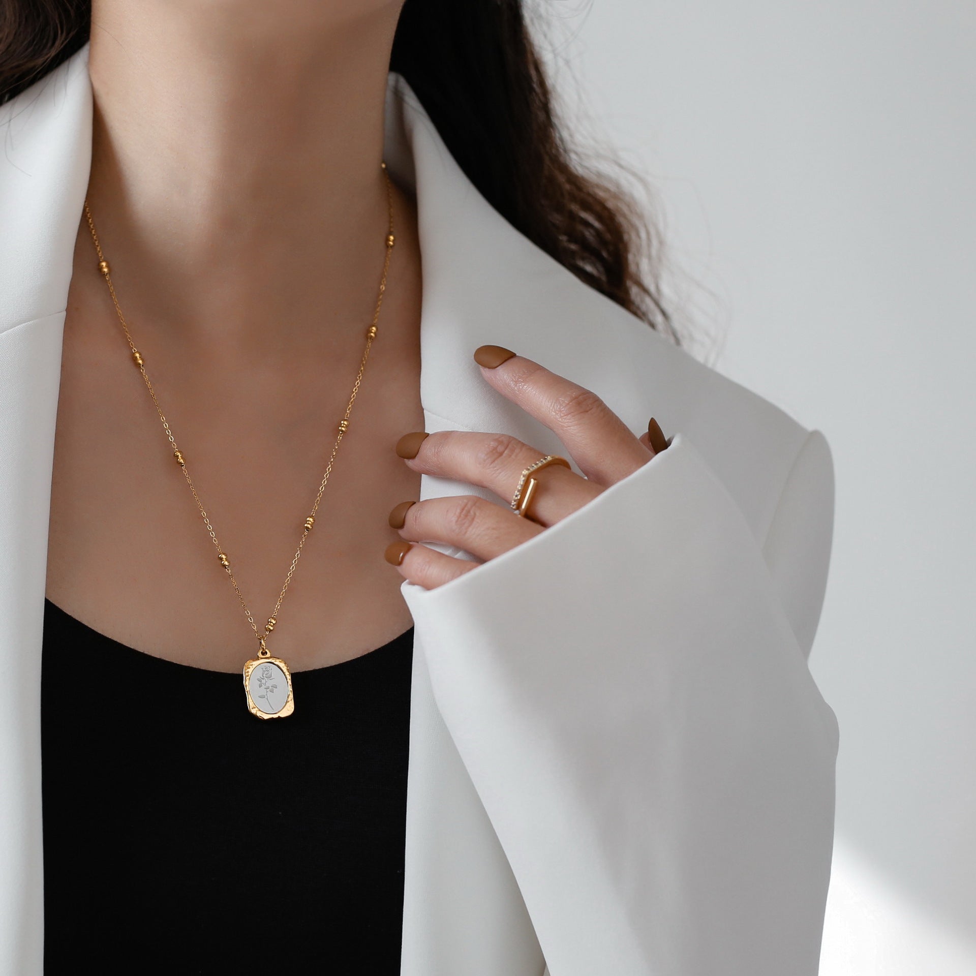 Flora | Rose Mirror Necklace